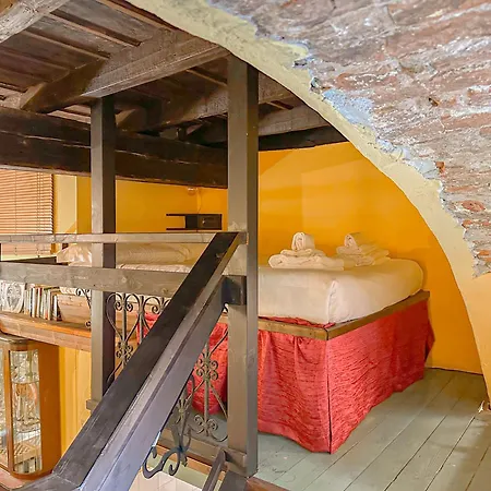 Peaceful Loft In The Heart Of Navigli * Milão