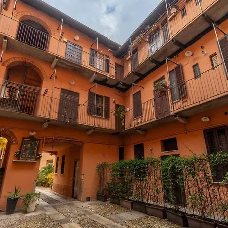 Peaceful Loft In The Heart Of Navigli Apartment *